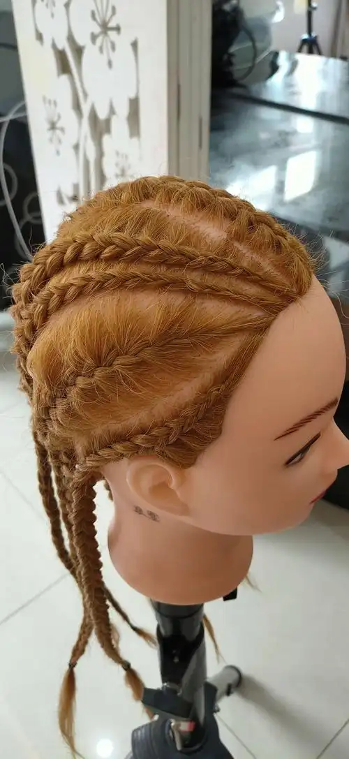 宋开燕十款头模发型