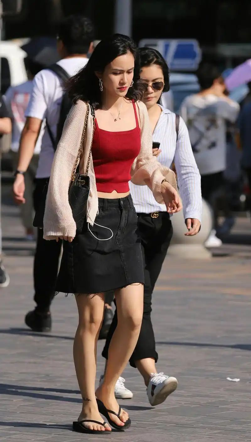 北京街头穿搭时尚的女孩这么多,有没有你女神?