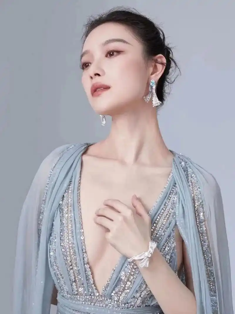 倪妮身材真丰满,34岁韵味十足,倪妮,一个让人一见难忘的名字.