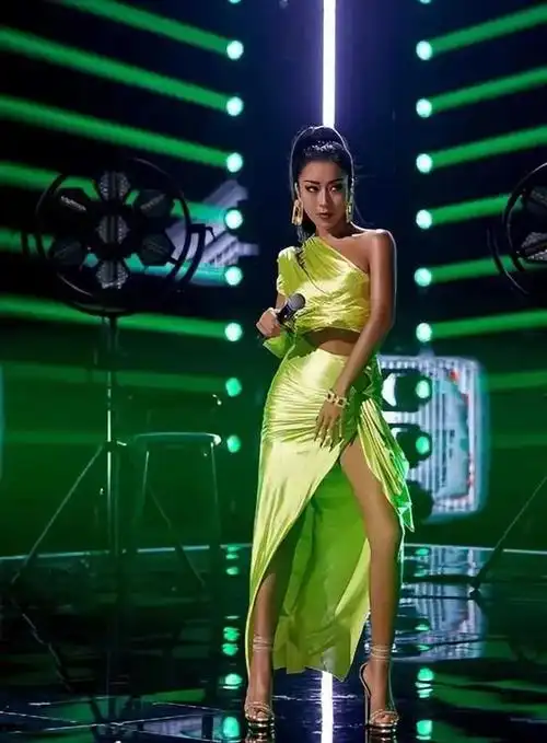 吉克隽逸的八字命理研究