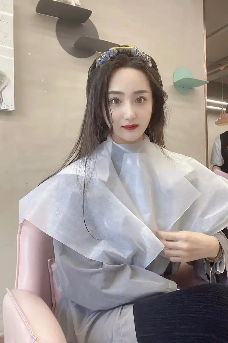 慵懒法式烫 #摩根烫 #发型推荐 #女生发型参考 #慵懒风 - 抖音