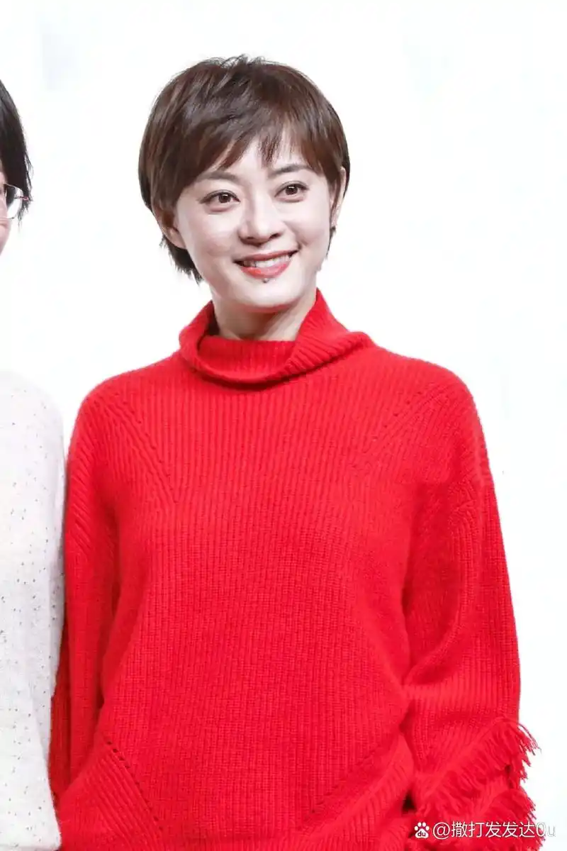 美丽漂亮的  孙俪,原名孙丽,1982年9月26日出生于上海市,自小便展现出