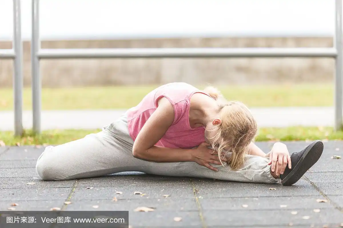 女人,动作,劈腿,水平画幅,套装