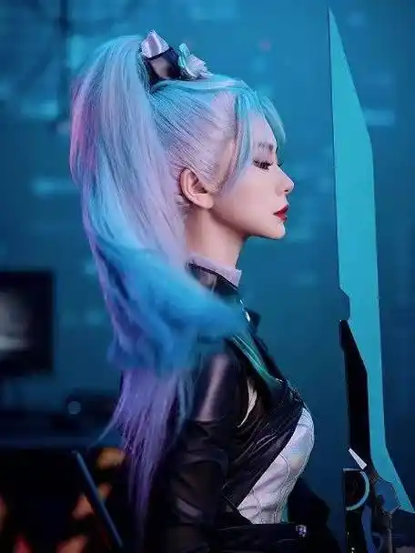 戚薇,李承铉解锁新造型!