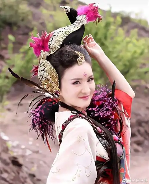 陈键锋领衔主演,张馨予,姜鸿,张迪,麦迪娜等联合主演的古装神话剧