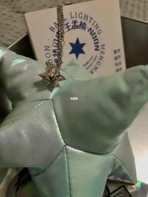 我也有自己的#球状闪电  啦——来自艺术家@王孟楠