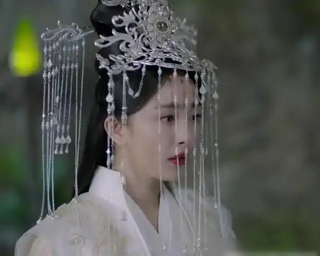 白浅大婚造型太惊艳怎一个美字了得凤九东华温泉池名场面上线