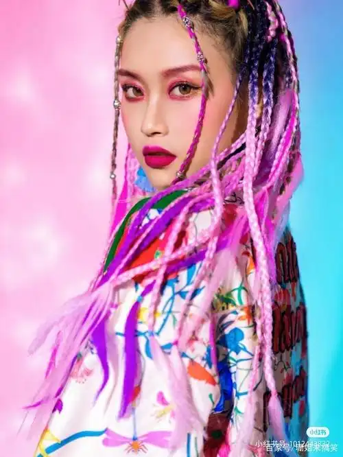 潮流脏辫女孩写真