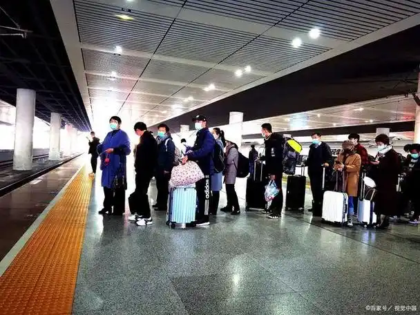 高铁多买了两站,可以在中间站上车吗?