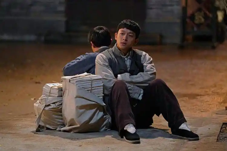 眼神清澈含情,声音温柔有磁性,湖北果然盛产国风美男_王凯_袁弘_胡歌