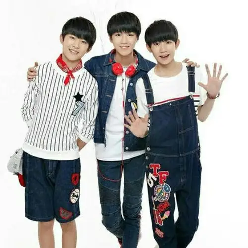 我最爱的三小只  唱吧最时尚的手机ktv 我最爱的三小只的作品 00:0000