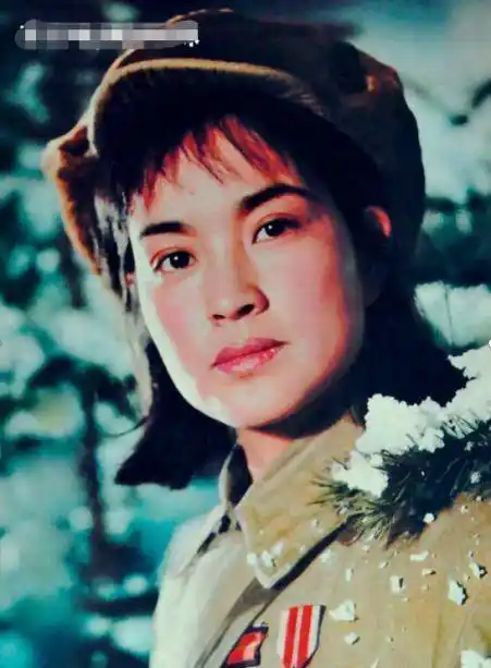 刘晓庆开始出镜带货,65岁的她为何就是不服输?_姜导_时候_经历