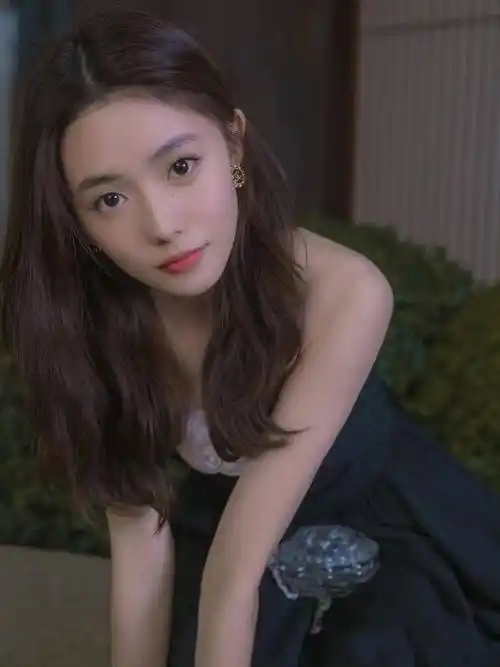 这10位95后小花一个赛一个美_周也_范诗然_夏梦