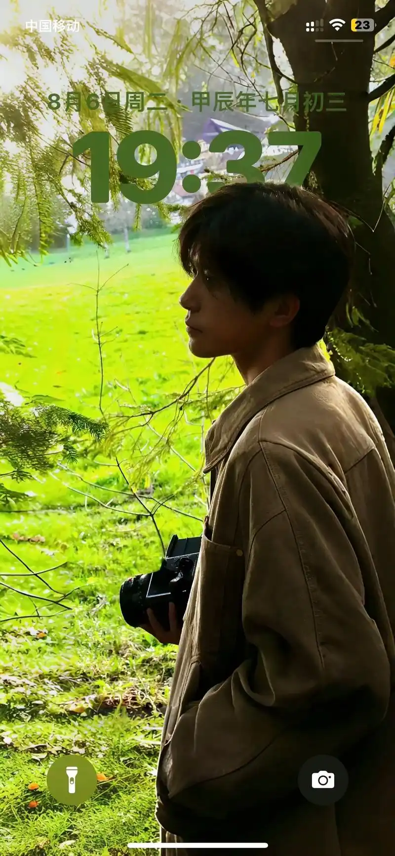 易烊千玺草原文艺男友风壁纸.#易烊千玺 #向全世界安利 #男 - 抖音