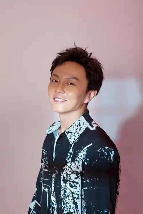 今午影像丨作品欣赏演员谢苗