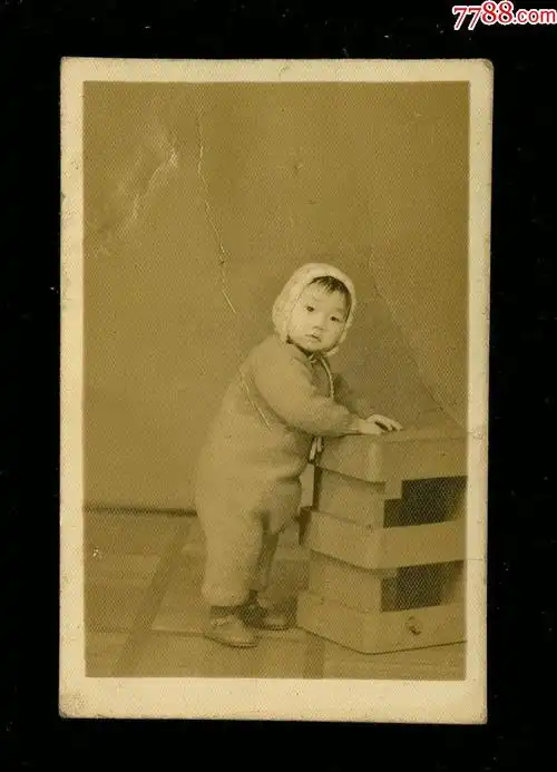 民国小孩,尺寸8x5,背面写顾岭梅孙女_老照片_收藏用品专卖【7788收藏