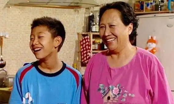 《曾少年》联动《家有儿女》,3位童星等比例长大,4位共同演员情怀拉满