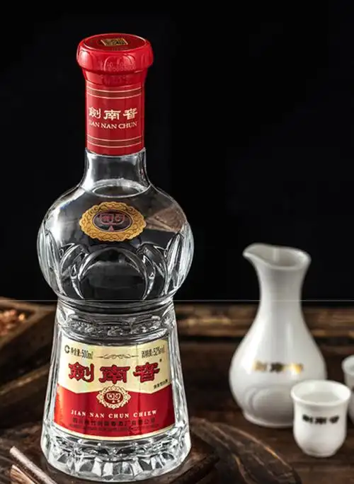 剑南春52度浓香型白酒多少钱一瓶?市场调研分析