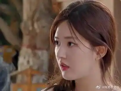 赵露思 :上个综艺被各种怀疑  #奔跑吧第6季  #周深  #蔡徐坤