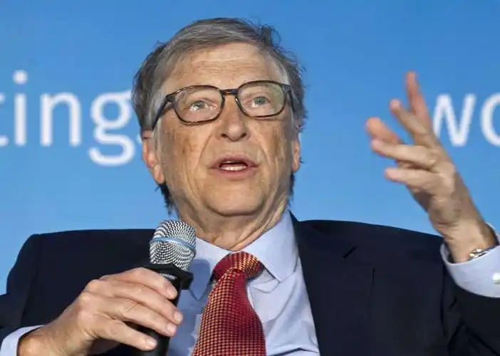 bill gates directs education funding to poor us schools