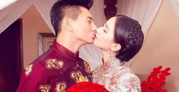 婚礼现场让人一看就明白,吴奇隆是真的对刘诗诗大方.