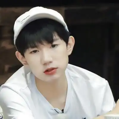 王源头像小肥王源源你多吃点