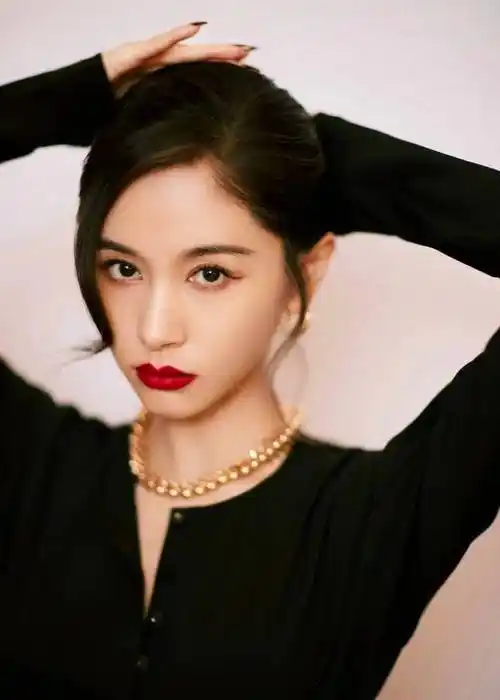 人人羡慕的高颅顶,遇到郑秀妍却不灵了_发型_脸型_面部