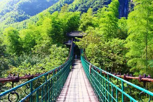 大地:致敬三十岁环中国旅行之江西明月山