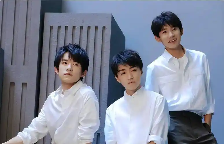 7年后,再看tfboys三人"处境",原来命运的馈赠,早已标好价格_王俊凯