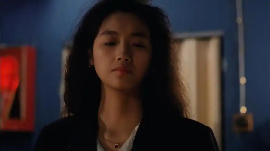 1990天若有情之追梦人乖乖女就这么穿赛博朋克的香港夜景吴倩莲