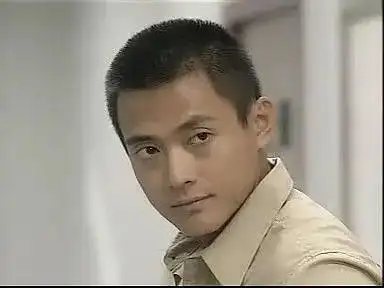 有人小时候觉得魏骏杰很帅的吗