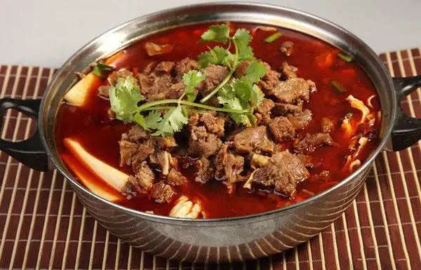 今天带来牛肉汤锅的做法