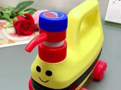 孩子爱不释手#变废为宝 #儿童玩具 #废物利用 #自制玩具 #亲子手工