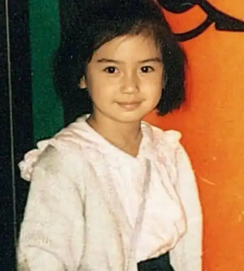 angelababy童年照.