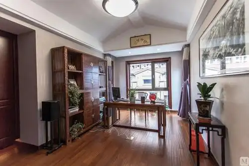 中式书房书柜装修效果图