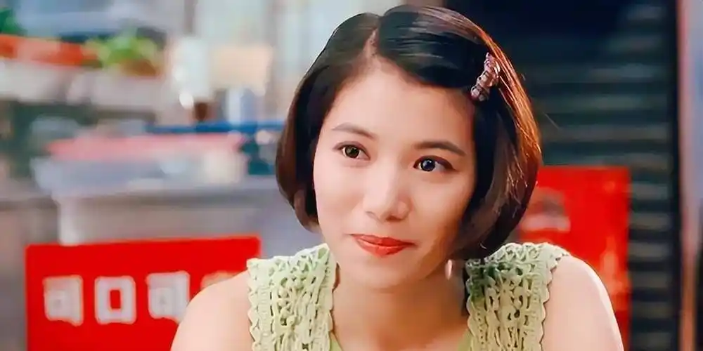 36岁方媛与52岁袁咏仪同框,天王嫂与港姐,谁是冻龄美人一看便知_少女