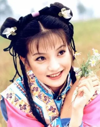 影视经典剧照# #倾城色# #古装美人# #梦回古代# @赵薇 @予心挠子