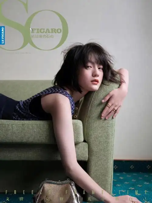 怎么样形容演员文淇 才最贴切?答案,或许都在她过往的照片里.