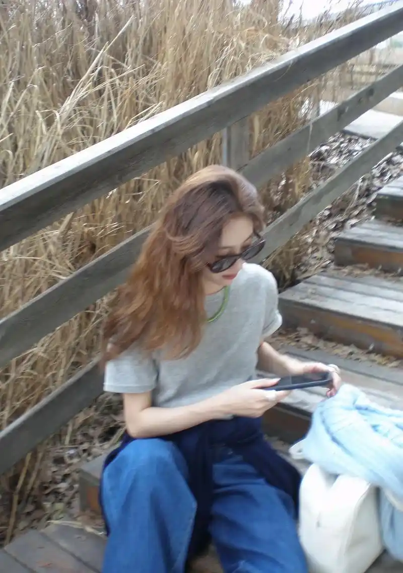 我爱我 #陈粒 #穿搭 #分享照片 - 抖音