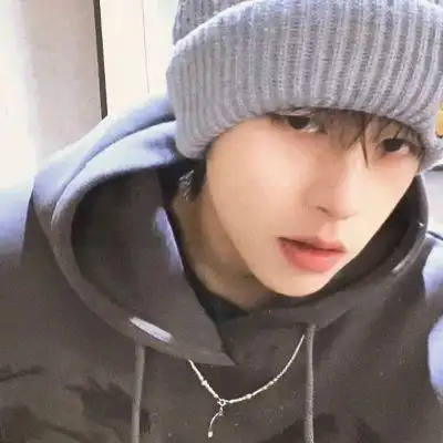 冷酷霸气帅哥头像高冷超酷男生个性微信头像图片大全