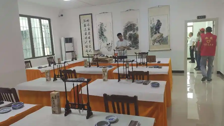 麻岗镇综合文化站正式免费向群众开放