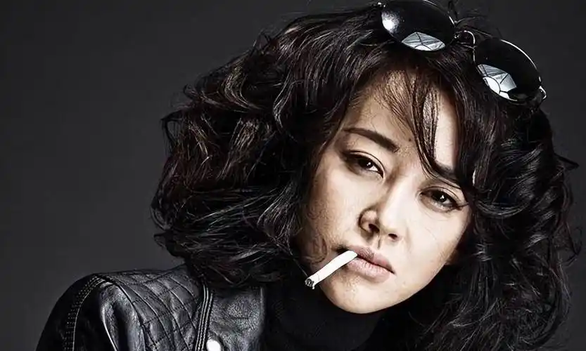 同样演北京人,把李沁和宋丹丹,高圆圆等一对比,差别出来了_刘梅_杨桃