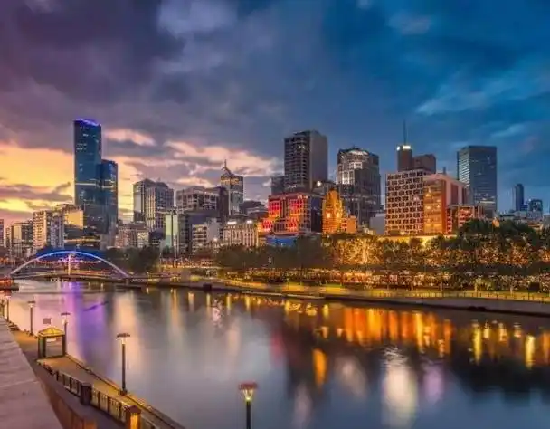 墨尔本曾经在26年的时间里承担了澳大利亚首都的作用.