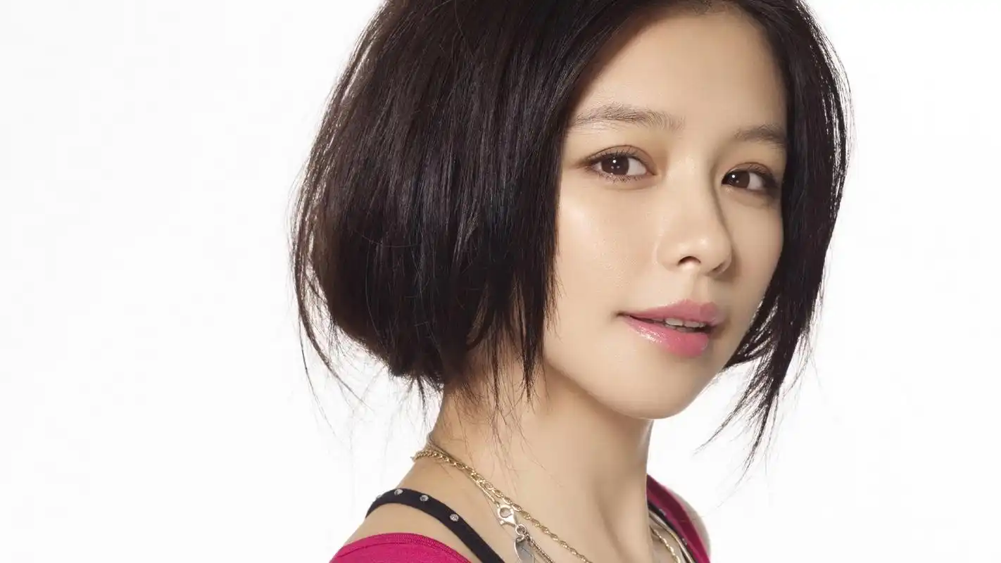 首页 桌面壁纸 港台影视 偶像女星徐若瑄高清写真电脑桌面壁纸下载