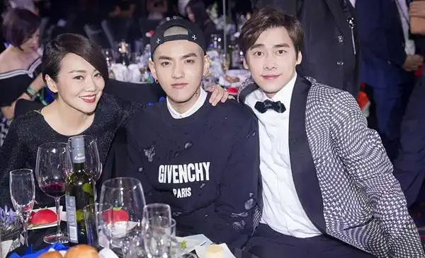 李易峰吴亦凡谁人气更高 揭秘两人私下关系