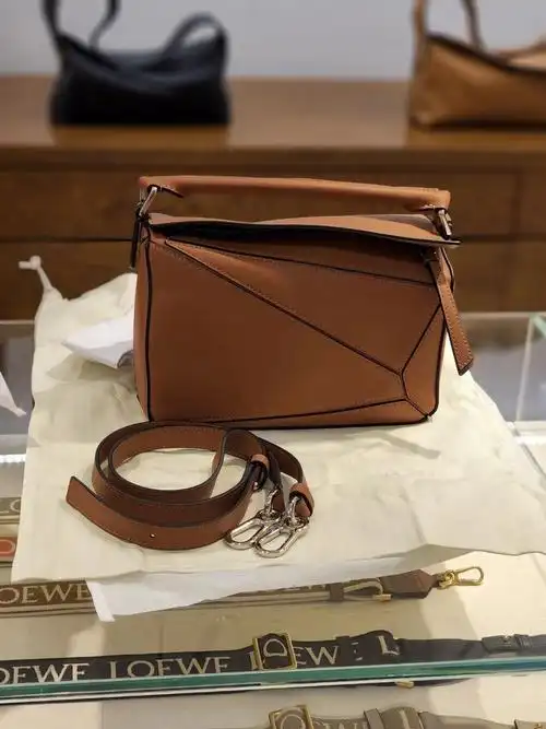 罗意威焦糖色puzzle