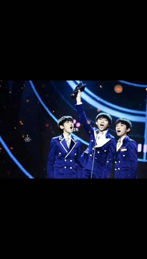 只要你们永远是少年我们就能永葆青春tfboys八周年橙海猖狂