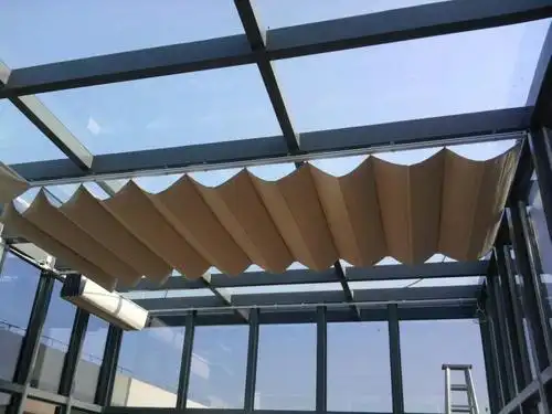 顶楼采光差,我装了玻璃屋顶,引来小区邻居纷纷拍照!漂亮