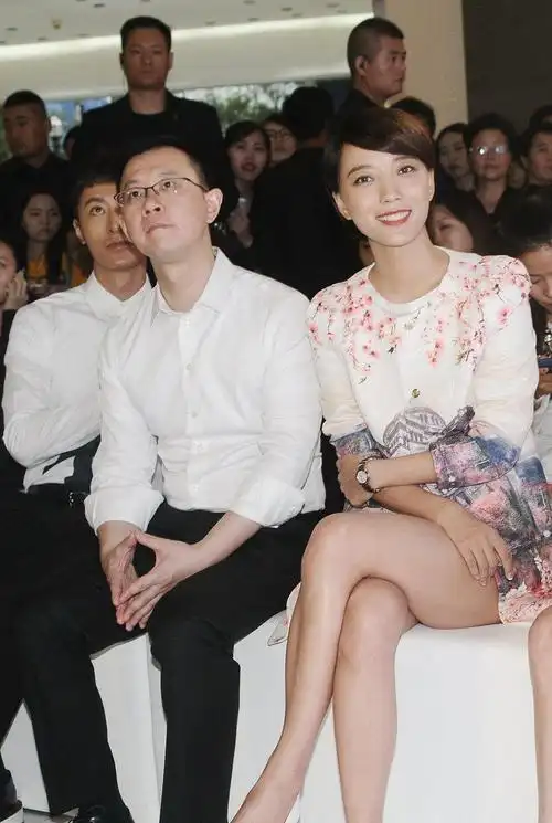 41岁王珞丹丈夫是谁?揭秘王阳十年婚姻背后的真相