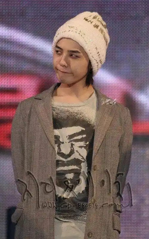 早期权志龙的活动照